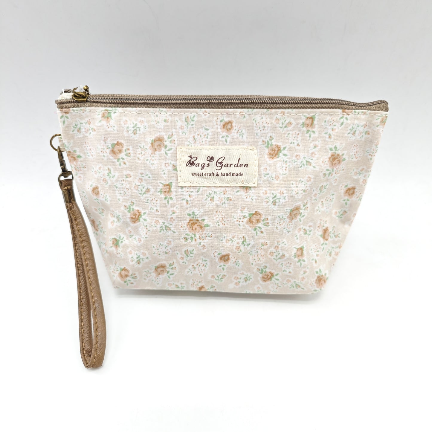 Small flower waterproof toiletry bag
