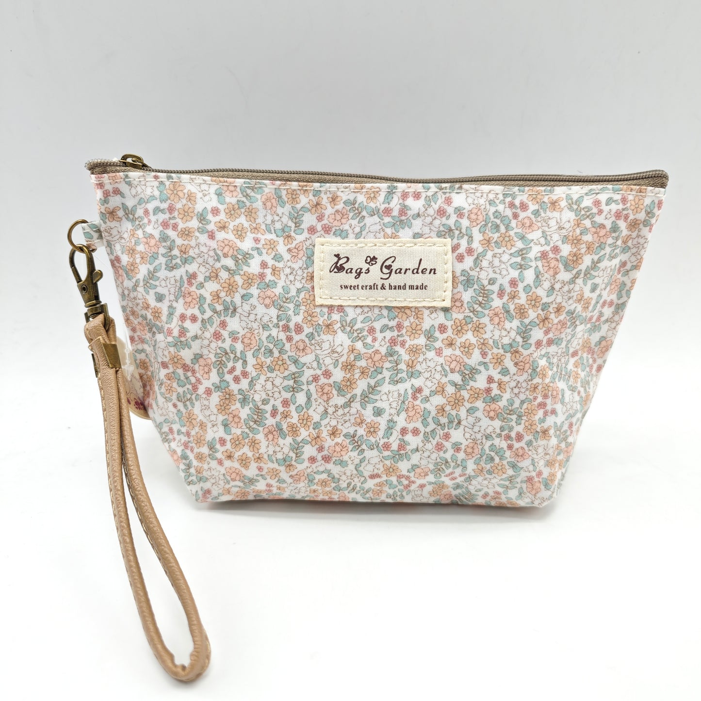 Small flower waterproof toiletry bag