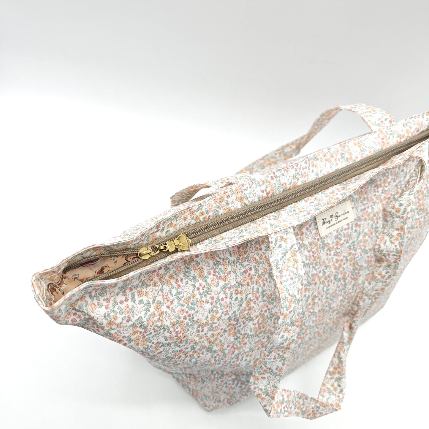 Waterproof flower beach bag