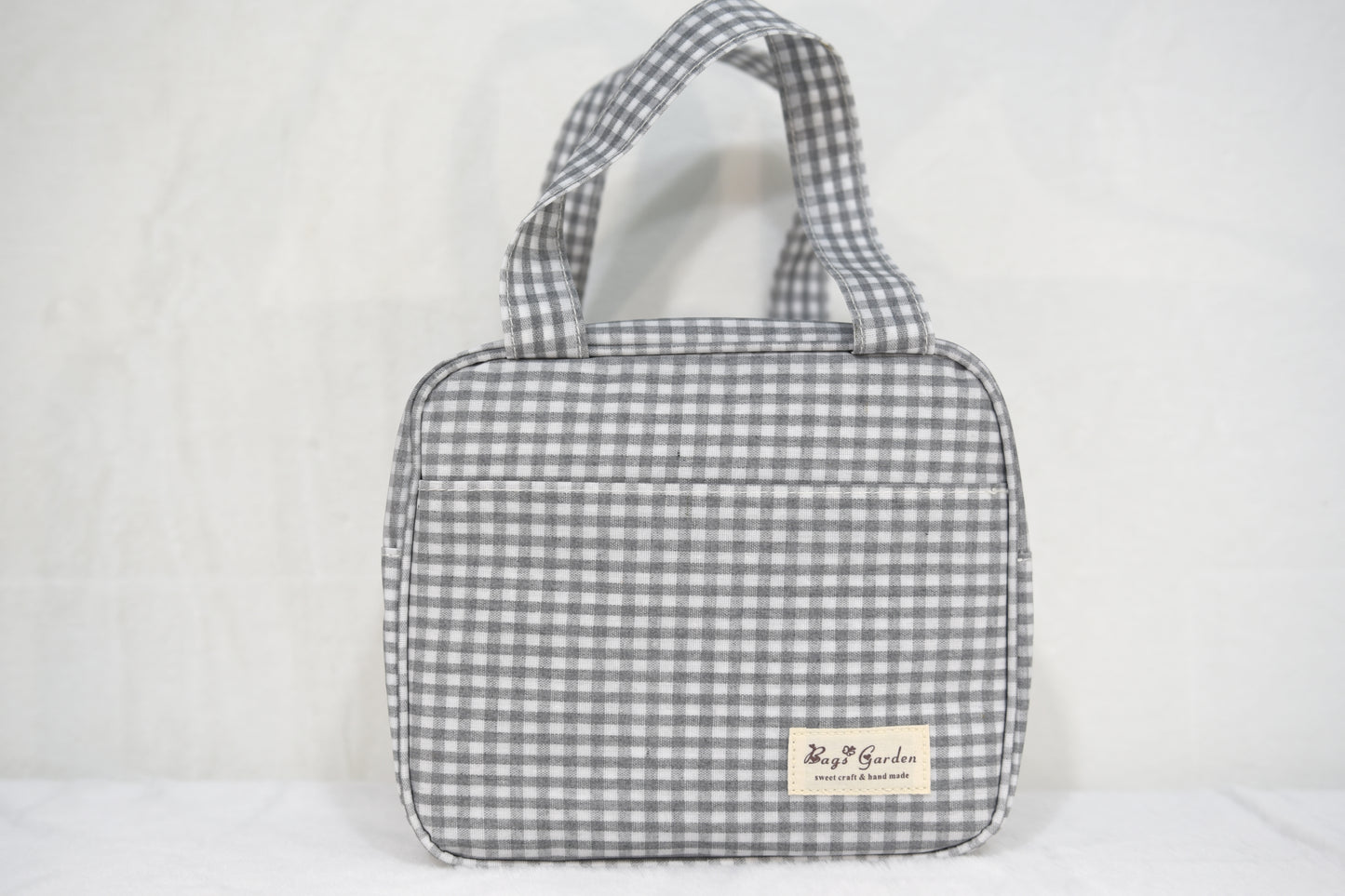 Waterproof gingham cooler bag