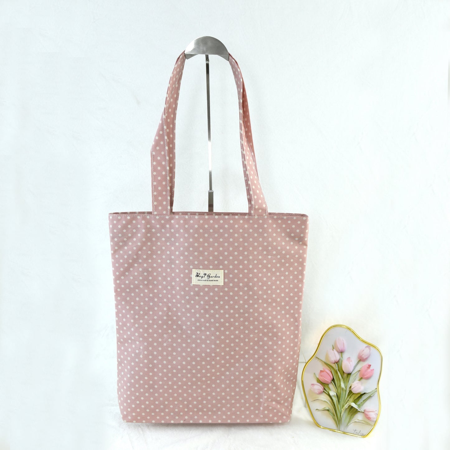 Waterproof polka dot shoulder bag