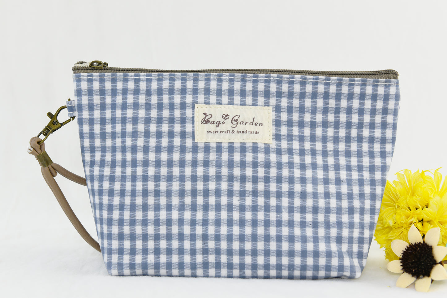 Small Waterproof Vichy Toiletry Bag