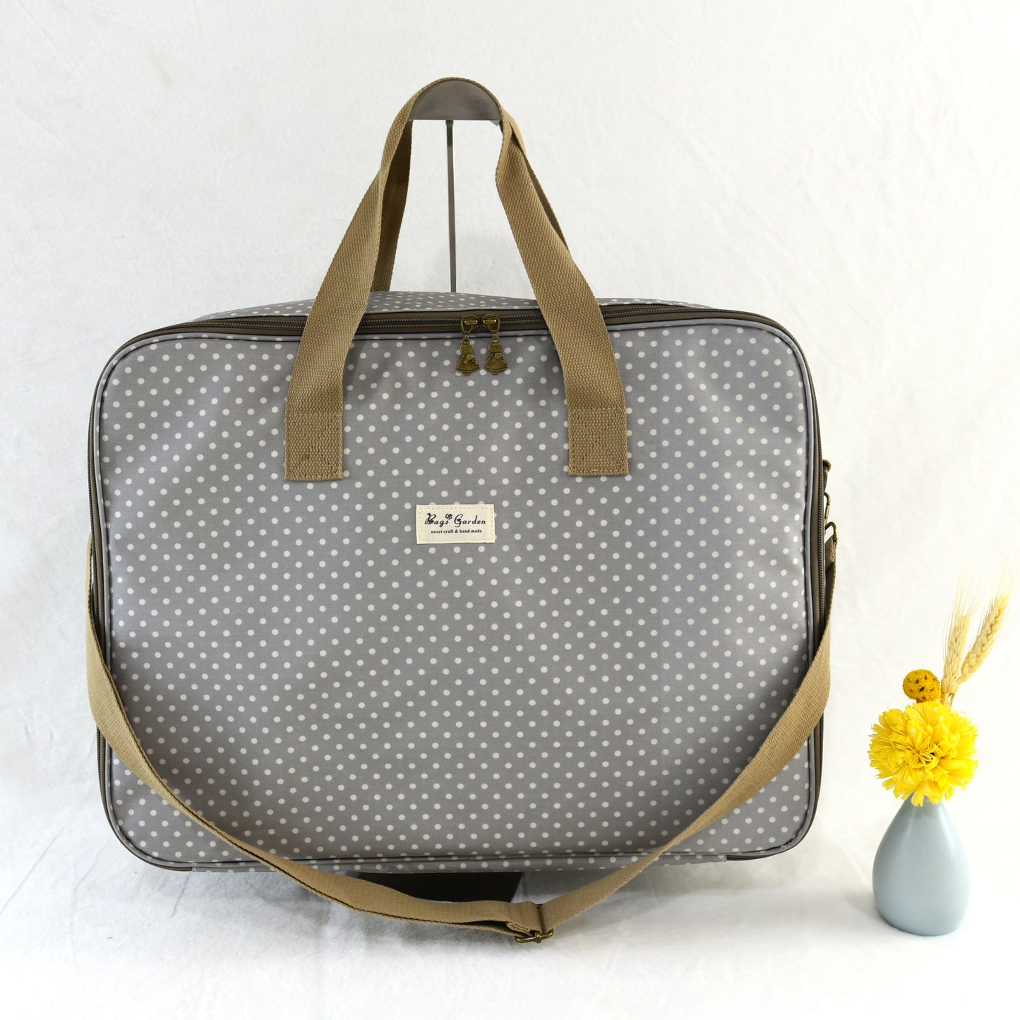 Large waterproof polka dot maternity suitcase