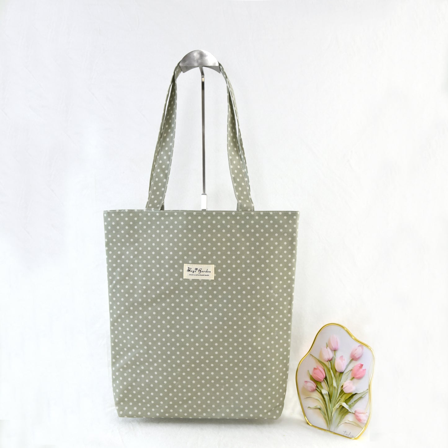 Waterproof polka dot shoulder bag