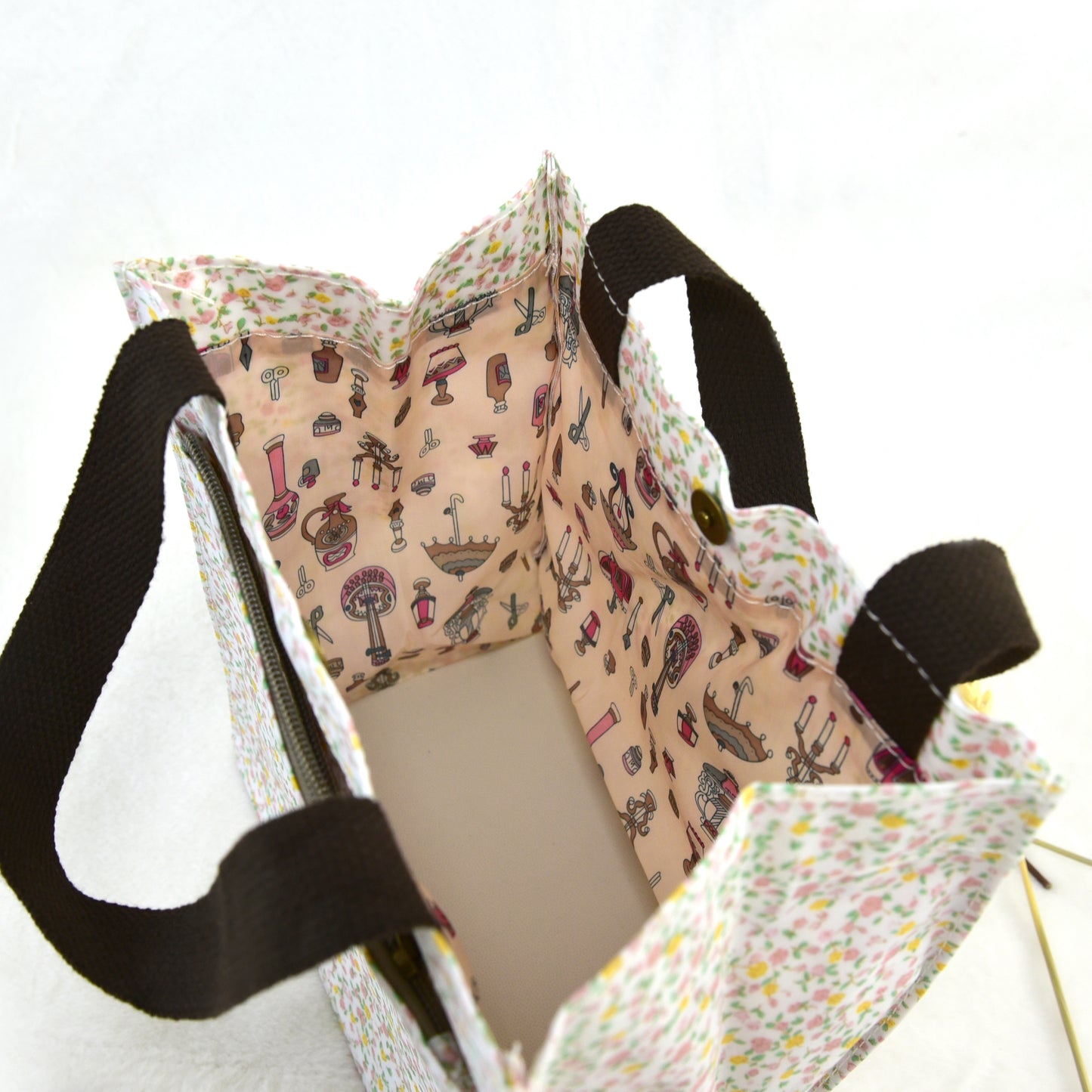 Bolso de mano grande impermeable floral