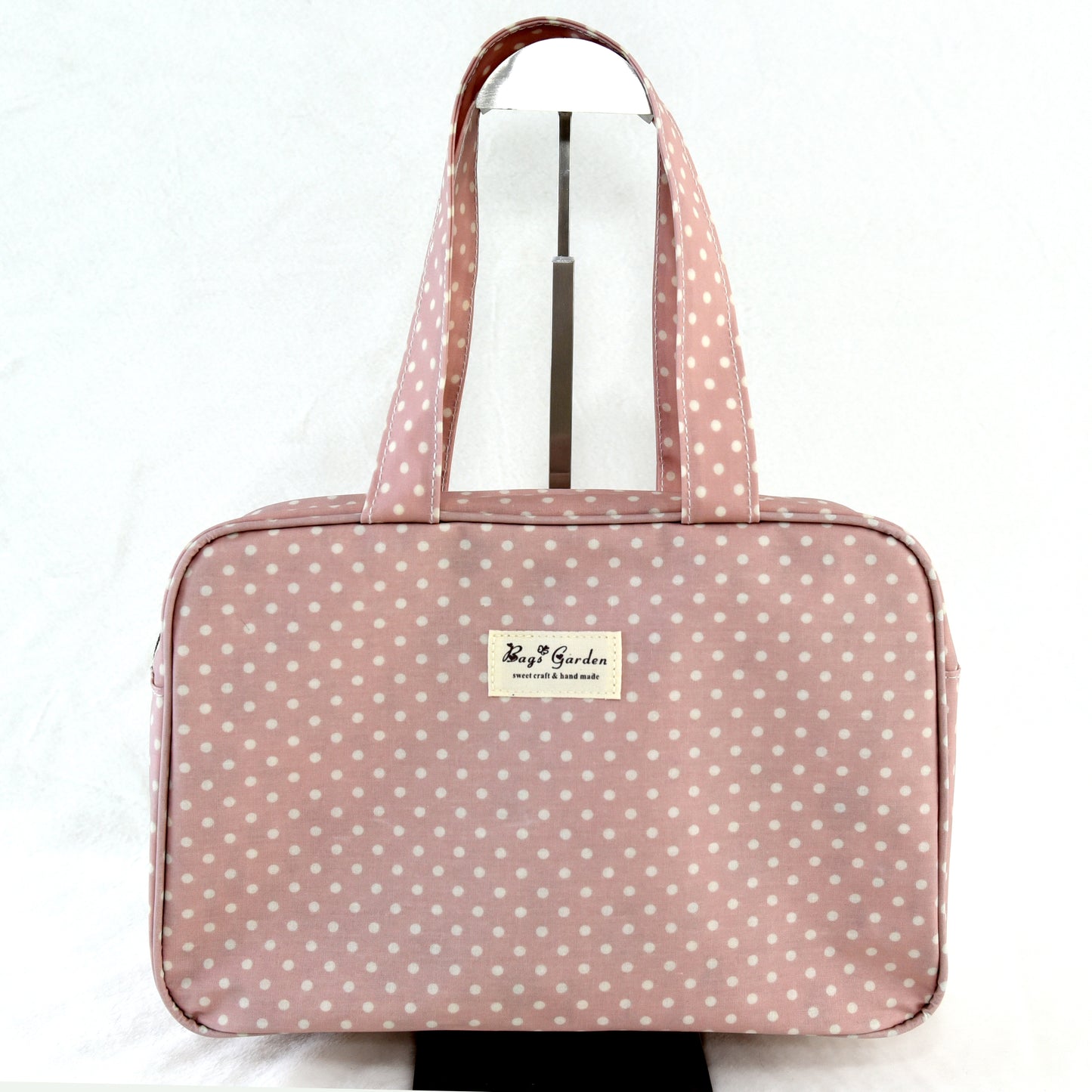 Waterproof polka dot handbag