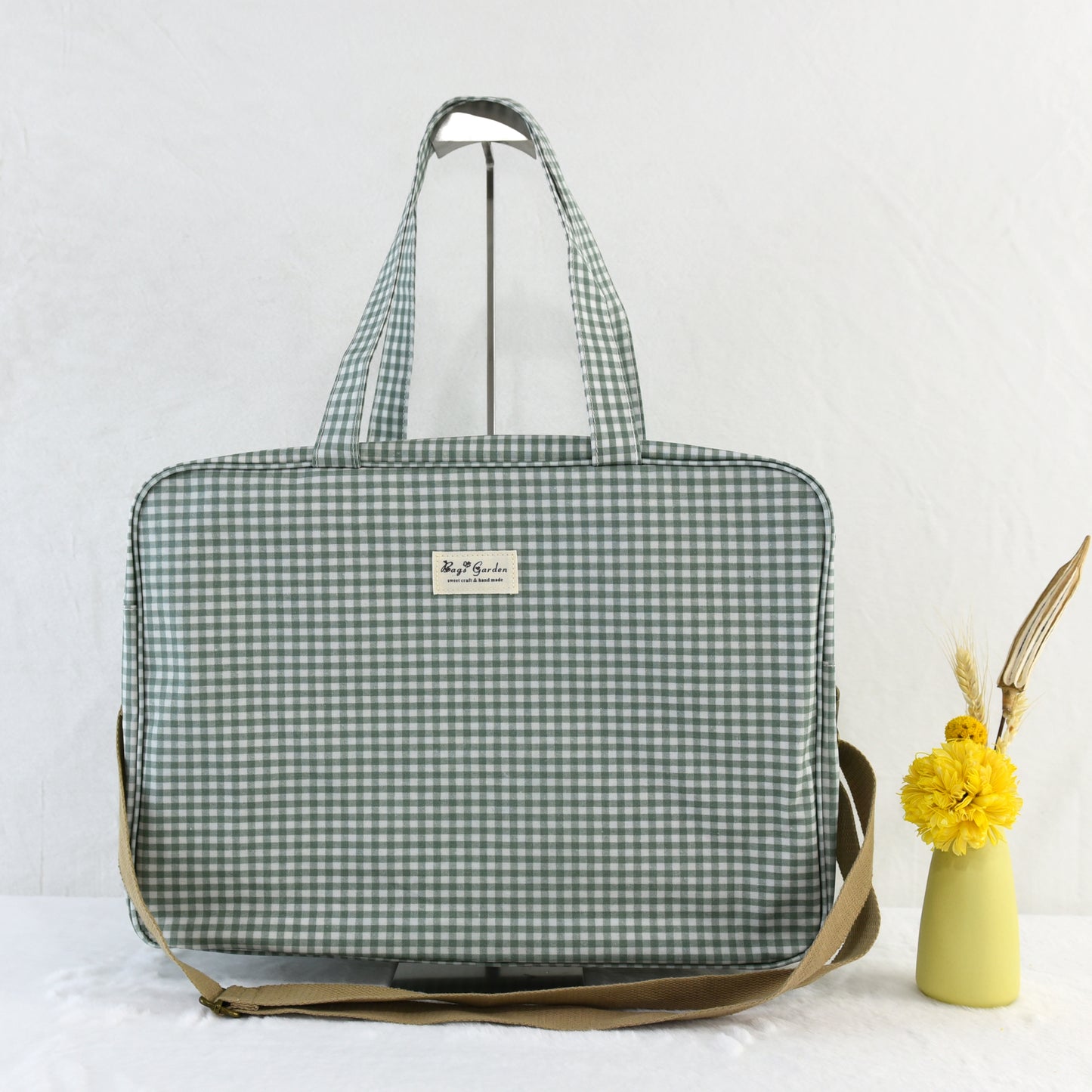 Maletita Impermeable Vichy | Bolsa de Viaje y Maternidad