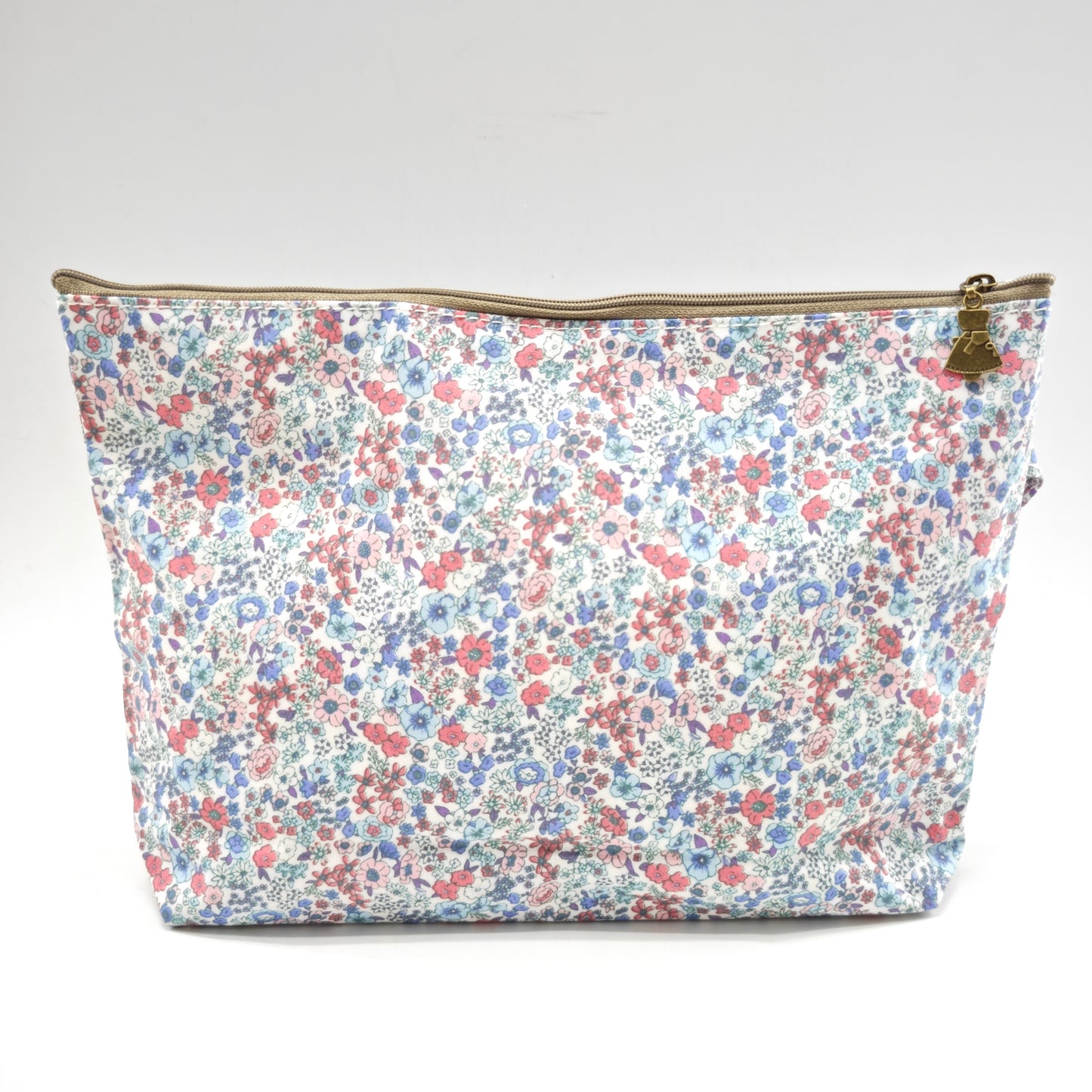 Neceser grande impermeable con flores