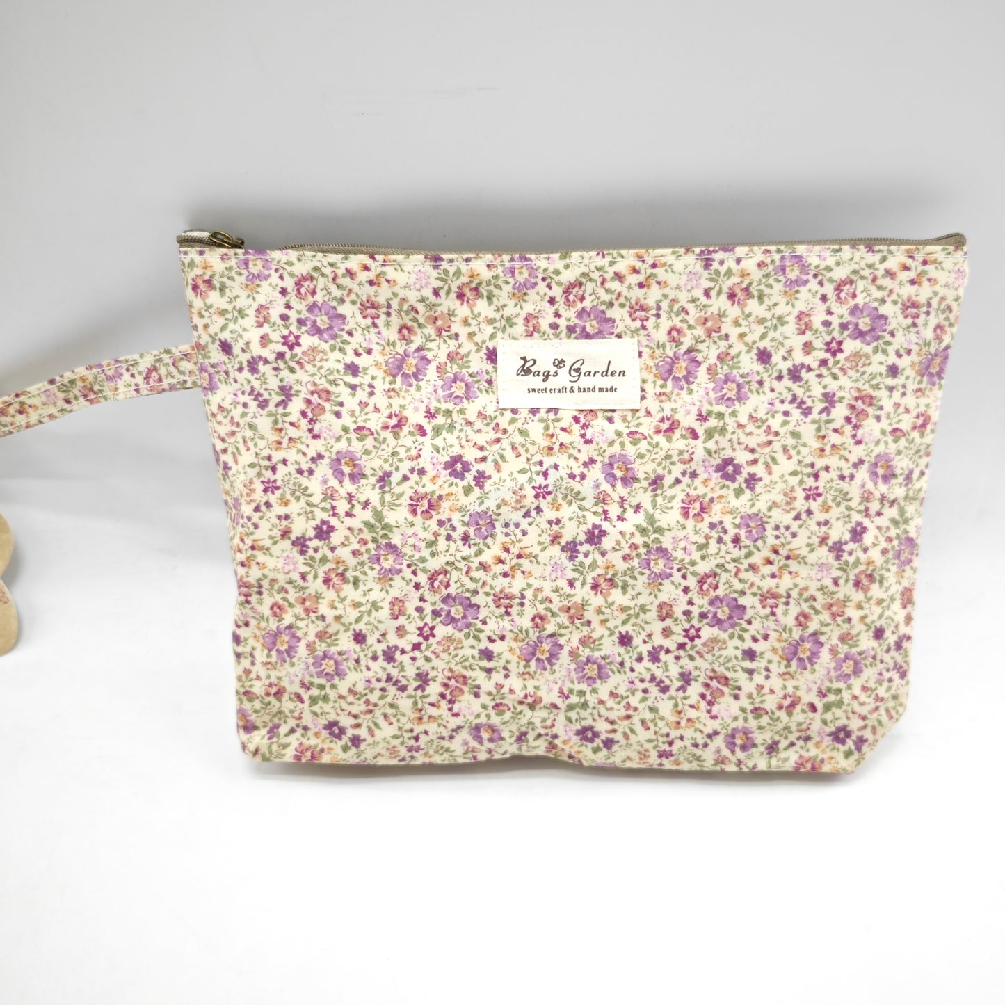 Neceser grande impermeable con flores