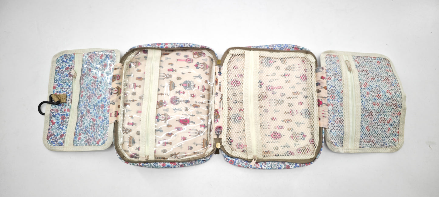 Neceser pequeño colgable impermeable de flores