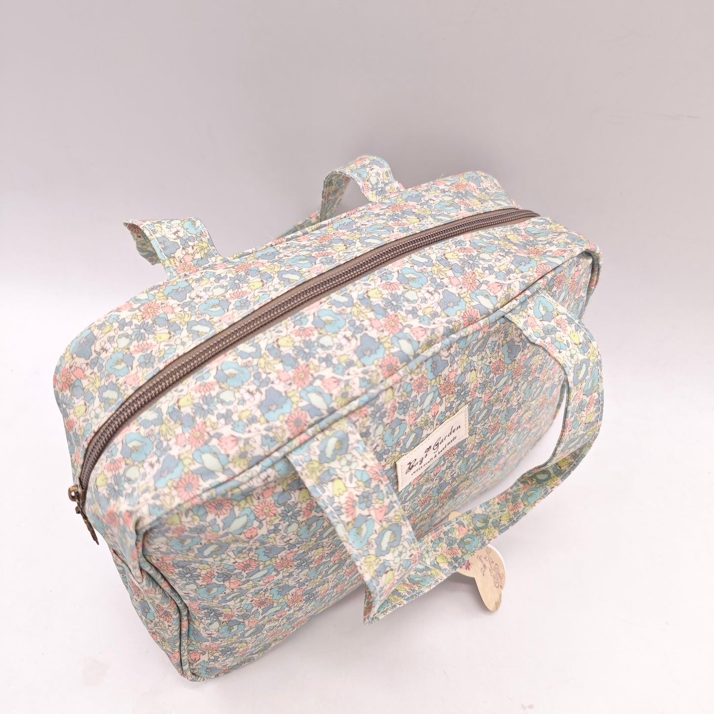 Bolso de mano impermeable con flores