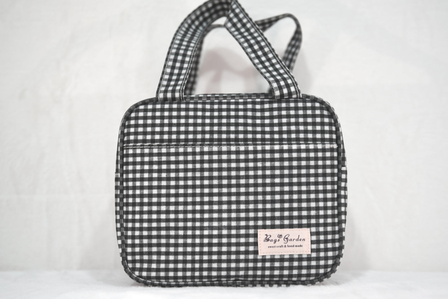 Waterproof gingham cooler bag 