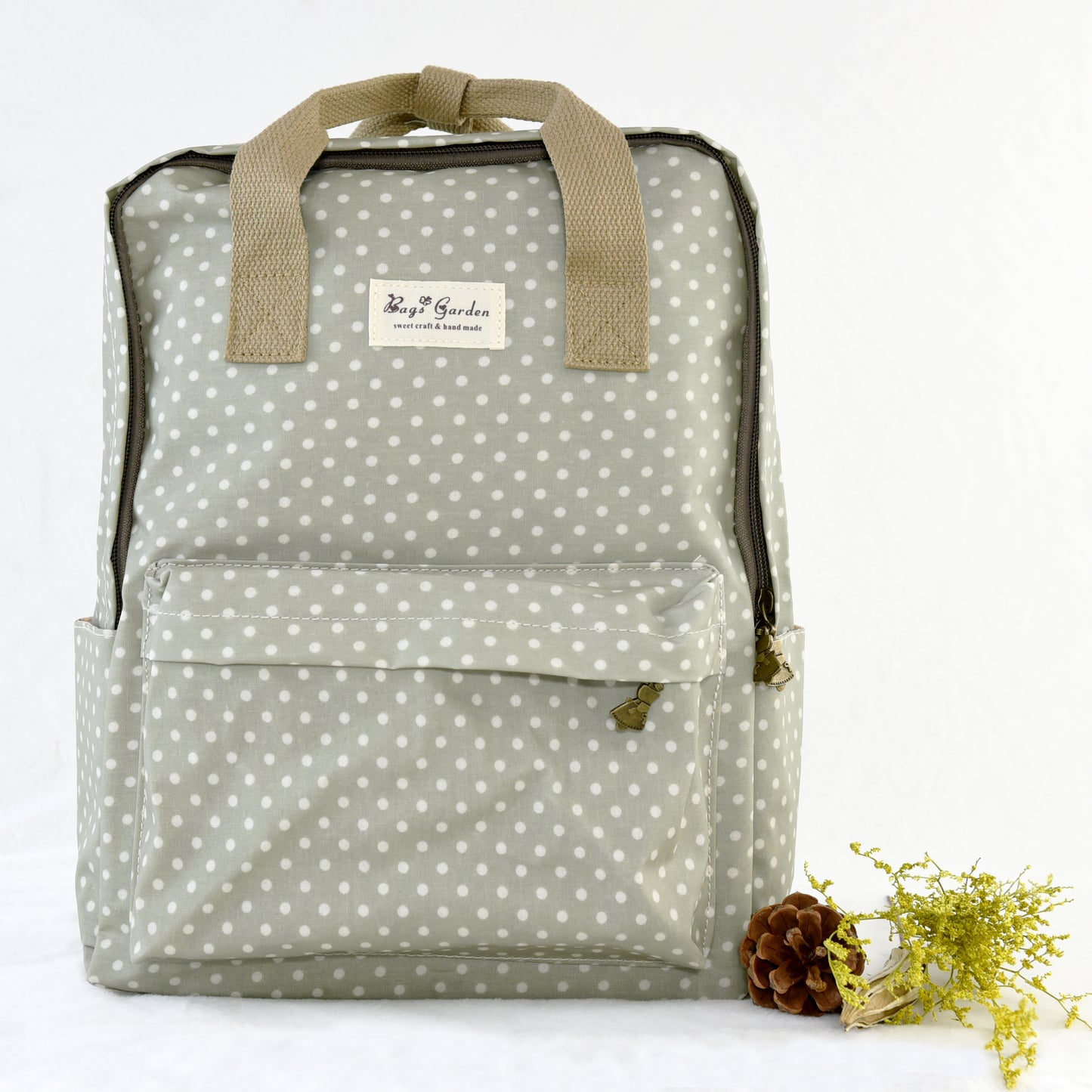 Mochila de impermeable de lunares