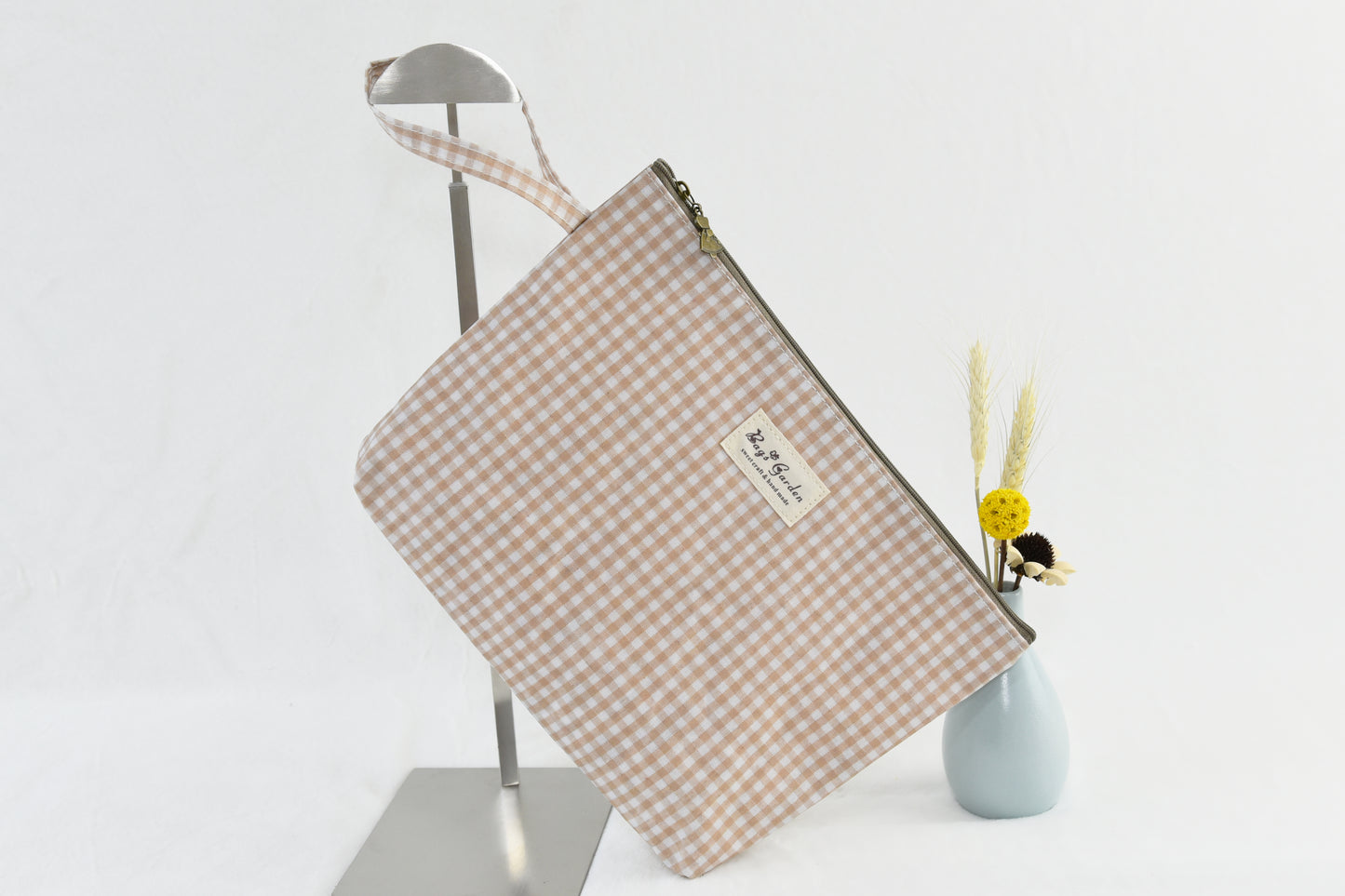 Large waterproof gingham toiletry bag