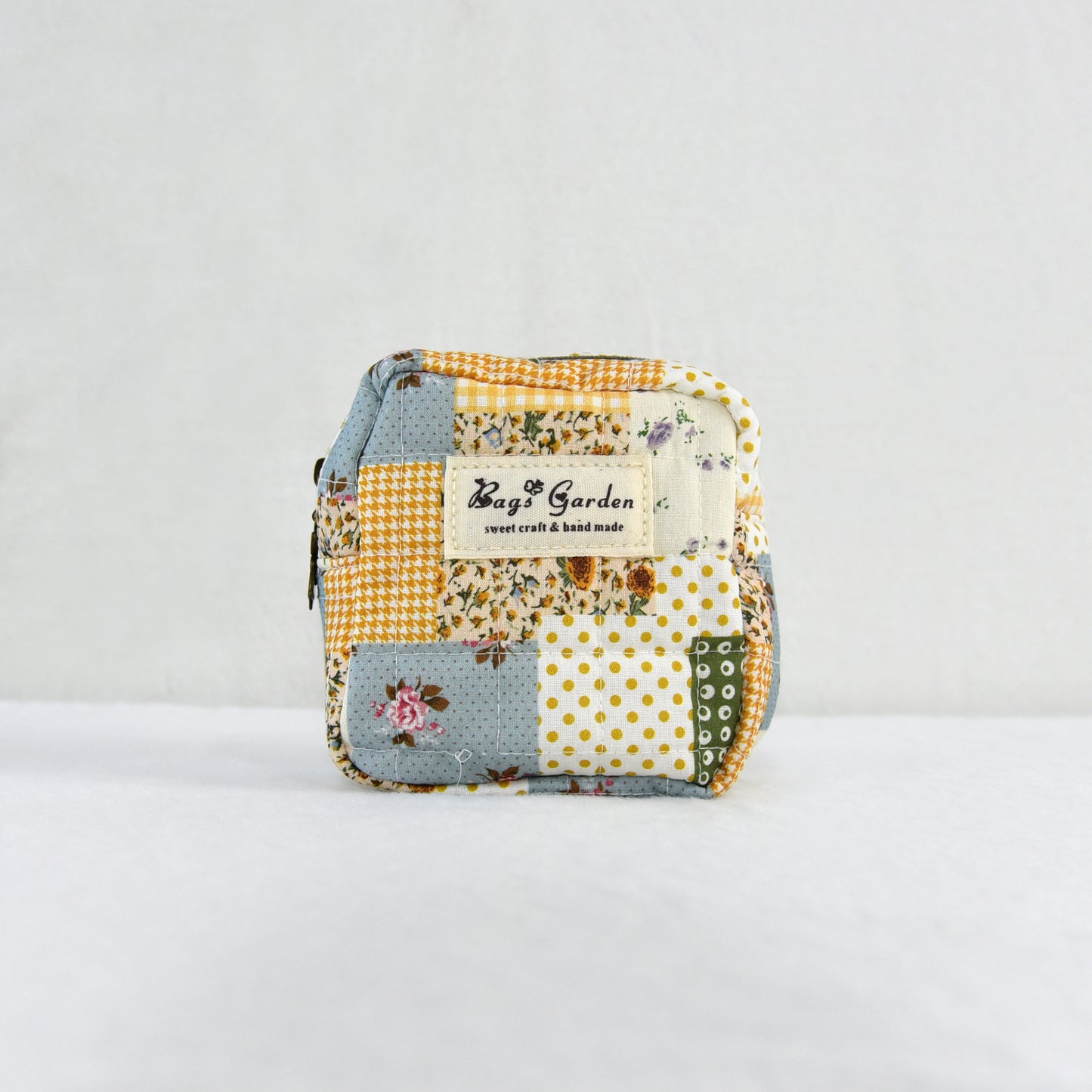 Monedero Patchwork Floral Algodón