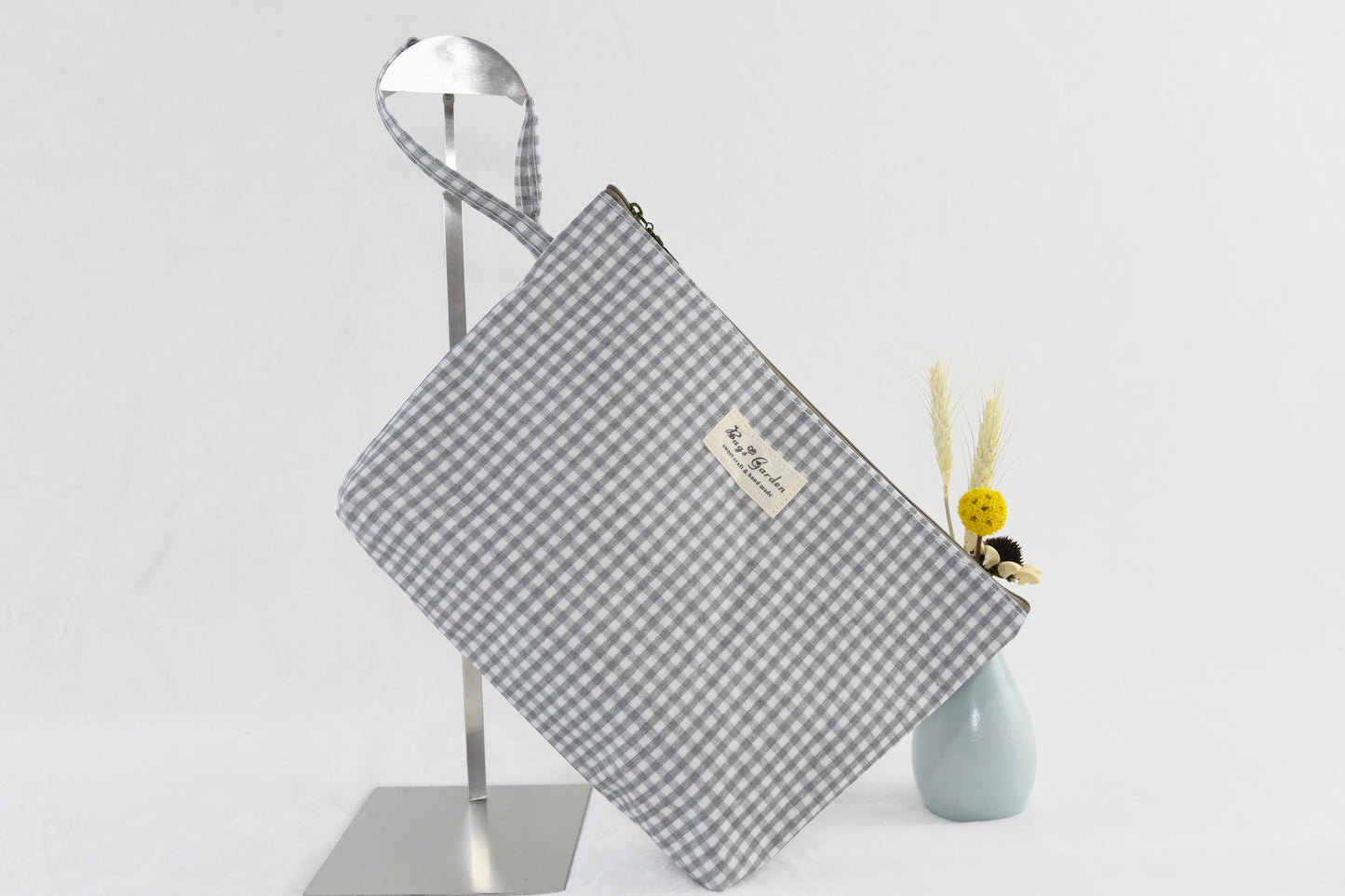Large waterproof gingham toiletry bag