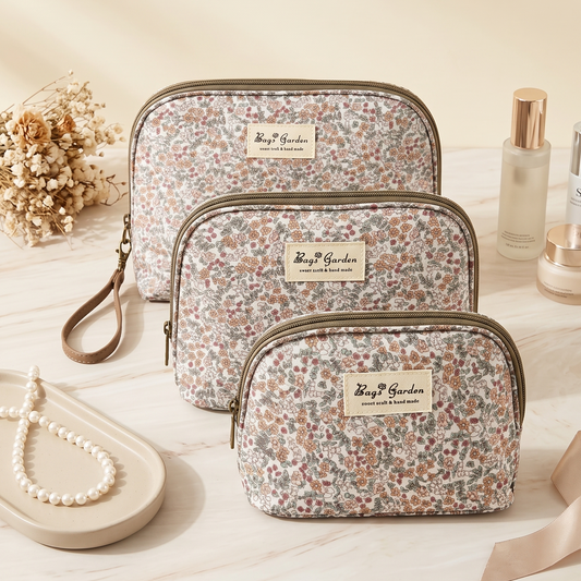 Set de 3 Neceseres Florales Impermeables de Diferentes Tamaños para Maquillaje y Viaje